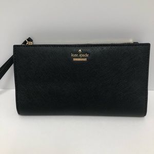 Kate Spade Cameron Street Eliza Wristlet 🔽